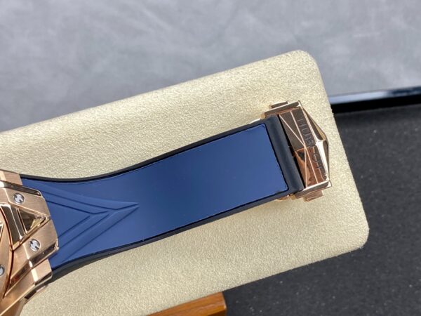Hublot Big Bang 418.OX.5108.RX 45mm with Rubber Strap - Image 5