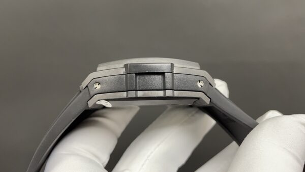 Hublot 42mm Spirit Of Big Bang with Black Case and Black Rubber Strap - Image 5
