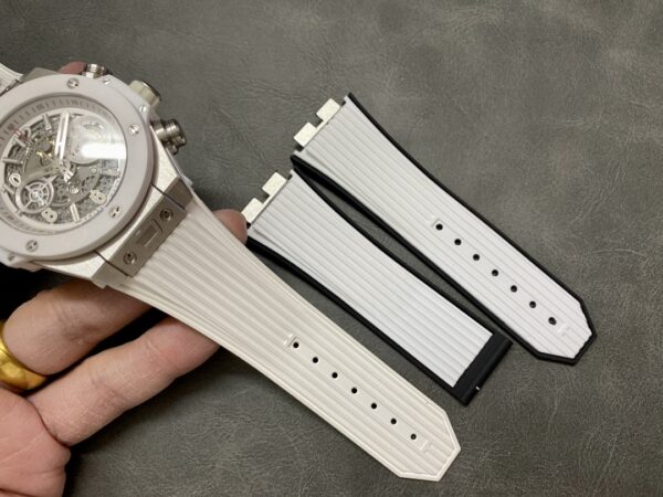 Hublot 411.OX.1180.RX Big Bang 45mm with White Rubber Strap - Image 9