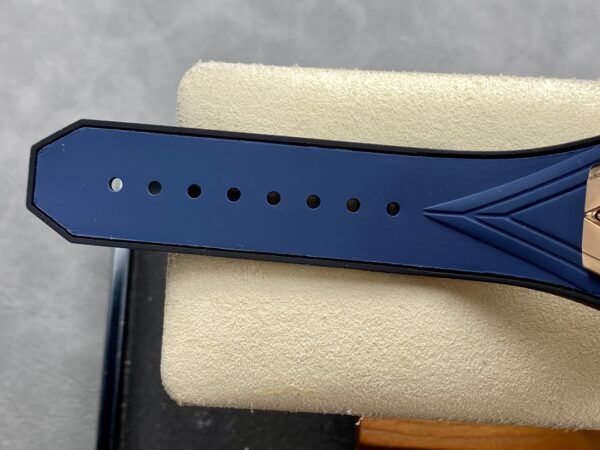 Hublot Big Bang 418.OX.5108.RX 45mm with Rubber Strap - Image 6