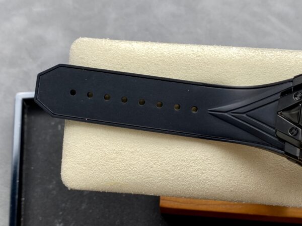 Hublot Big Bang 418.CX.1107.RX 45mm - Image 6