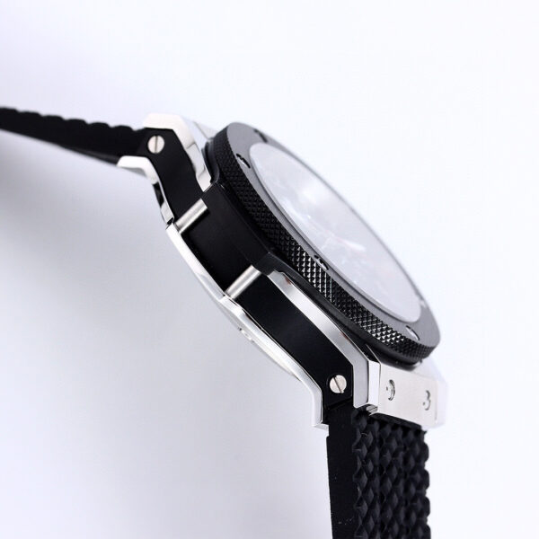 Hublot Big Bang 301.SB.131RX 44mm Stainless Steel with Black Dial and Black Rubber Strap - Image 4